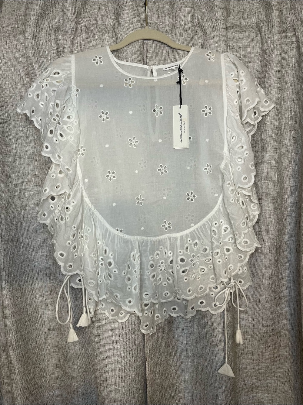 NWT Unsubscribed White Eyelet Ruffle Cotton Boho Blouse Top Small